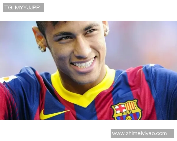 足球明星风采尽显：精彩照片与个人简介全解析